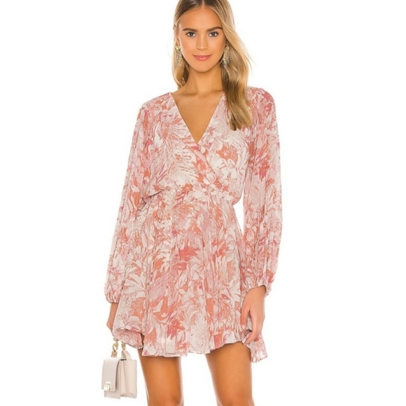 Astr Dresses & Skirts - ASTR the label Raphaela Mini Dress Long Balloon Sleeve Surplice V-Neck Sz XS